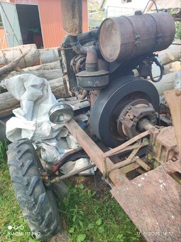 Traktor s motorom slavia - 2