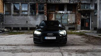 Audi A4 Avant 2.0 TDI Design S tronic - 2