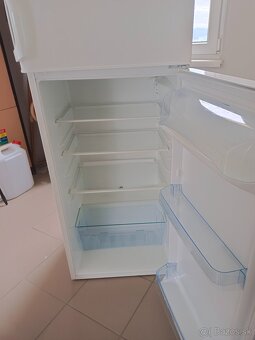 Chladnička s mrazničkou Elelektrolux - 2