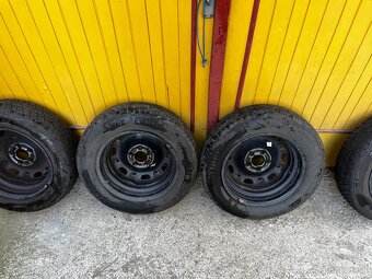 Predám plechové disky R14 s pneumatikami 165/70 - 2