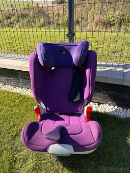 Isofix autosedačka Britax Römer 15–36 kg fialová - 2