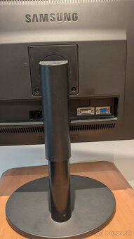 Samsung Syncmaster B2440 - 2