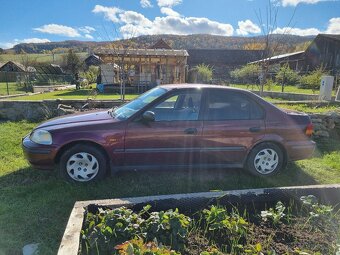 Honda Civic 1.5 VTi - 2