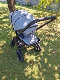 Kočík Zopa Move Cross 2 + vajíčko Kiddy so základňou - 2