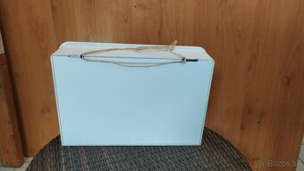 Malá dekoratívna polička - 2