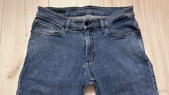 Pánske,kvalitné džínsy - skinny Calvin KLEIN - 34/32 - 2