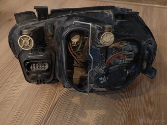 Volkswagen golf 4 predné svetlo - 2