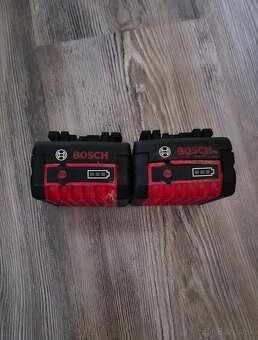 Nefunkčné Bosch aku - 2