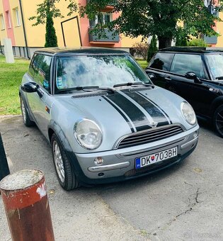 MINI Cooper 1.6 R50 - 2