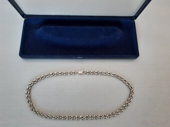 Strieborný dámsky náhrdelník. - 2