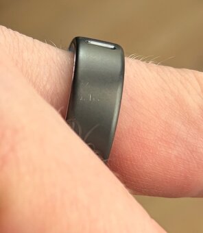 Predám Oura ring 4 stealth veľkosť 9 - 2
