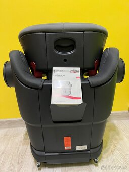 Autosedačka Kidfix III M Cosmos - 2