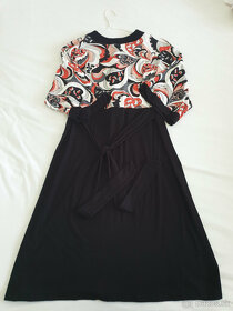 Čierno farebné elegatné šaty (42) - 2