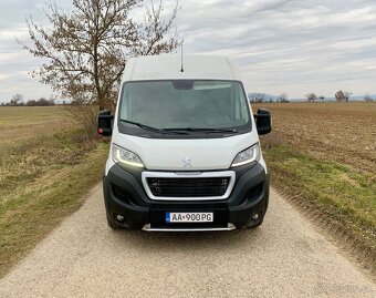 Peugeot Boxer 2.0 HDi, pre 3 osoby - 2