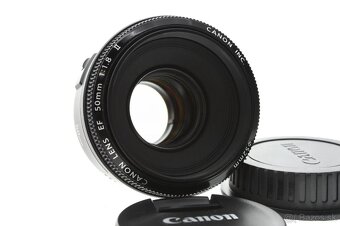 Canon EF 50mm f/1.8 II - 2