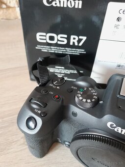 Canon R7 + 2 x objektív Sigma - 2
