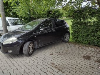 Fiat Grande Punto - 2