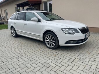 Škoda Superb Combi 1.6 TDI CR DPF Ambition - 2