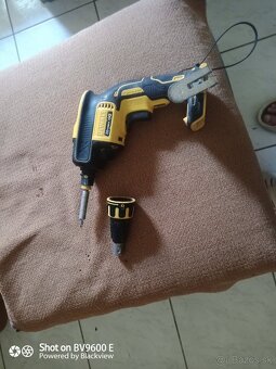Dewalt akku utahovacka na SK - 2