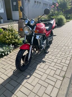 Kawasaki ER5 - 2