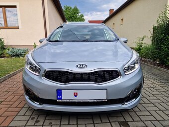 Kia Ceed combi 1,4 benzín 74kW 2016 LED denné - 2