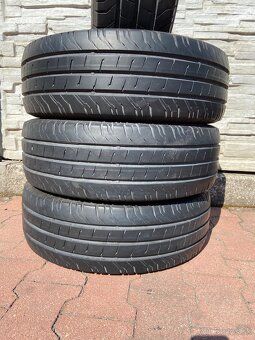 215/60 R17C Continental letne pneu - 2