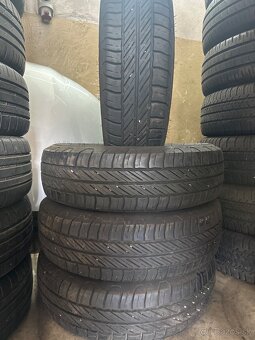 215/75R16C - 2