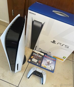 PlayStation 5 (PS5) + 1x ovládač - 2