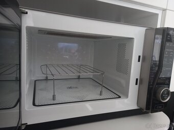 Multifunkčná mikrovlnná rúra Whirlpool MWF 421 SL - 2