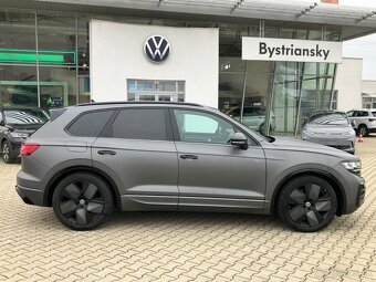 VW Touareg - 2