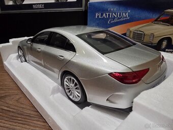Mercedes Benz CLS Klasse Norev 1:18 - 2