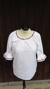 Blúzka ku kroju. - 2