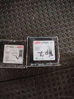 Predné + zadné brzdové doštičky Peugeot 307, 207 Citroen C4 - 2