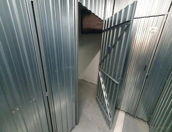Malý Interný Sklad T80 (3,5 m²) na prenájom (Tomášikova 50D) - 2