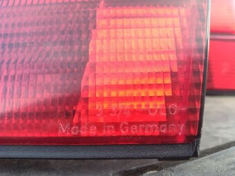 Zadné kufrove svetlá BMW e34 - 2
