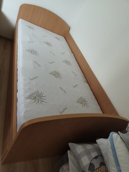 Posteľ 90x200 cm + nový matrac - 2