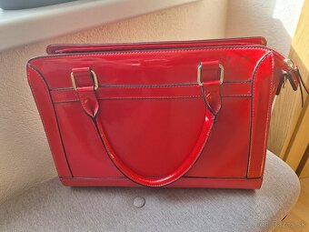 Kabelka červena Baťa - 2