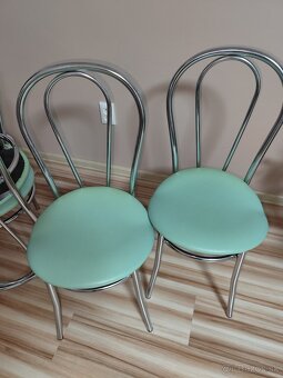 Kovové jedálenské stoličky - 2