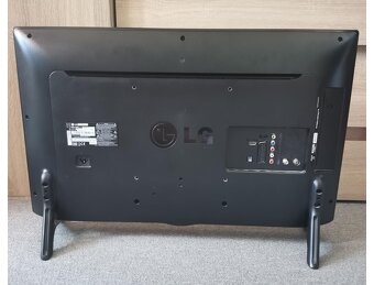 LG TV - 2