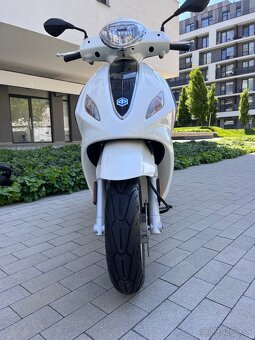 50 cm3 skuter Piaggio fly 50 4T 2016 - 2