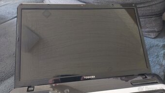 Toshiba Satellite L770 118 - 2