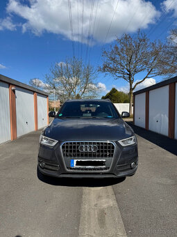 Audi Q3 2.0 TDI S Line r.v 2013 bixenon navi - 2