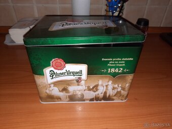 Predám plechový box Pilsner Urquell, rozmer 201714 cm, mož - 2