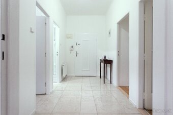 3. izb. byt s výťahom, Bratislava - Staré Mesto - 2