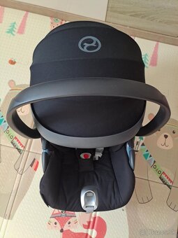 Cybex cloud z i-size + otočná základňa - 2