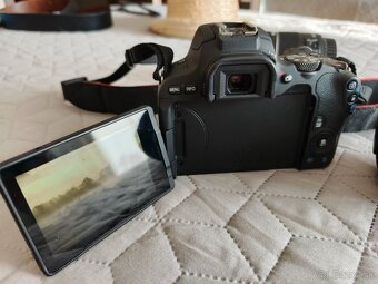 Canon 200D + 18-55 IS STM - 2