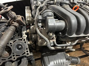 Motor Octavia 2.0b - 2