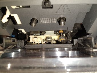 PO KOMPLETNOM SERVISE - Toshiba RT-7125 - 2