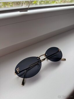 Dámske slnečné okuliare Fendi - 2
