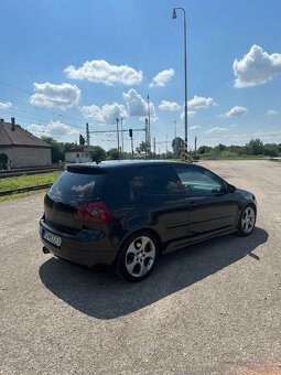 Volkswagen Golf GTI 2.0 TFSI DSG - 2